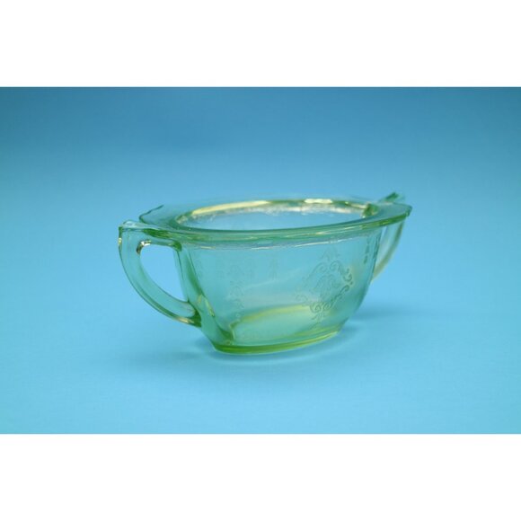 Vintage Green Uranium Depression Glass Set, Creamer Sugar Bowl, Princess Pattern - Picture 5 of 7